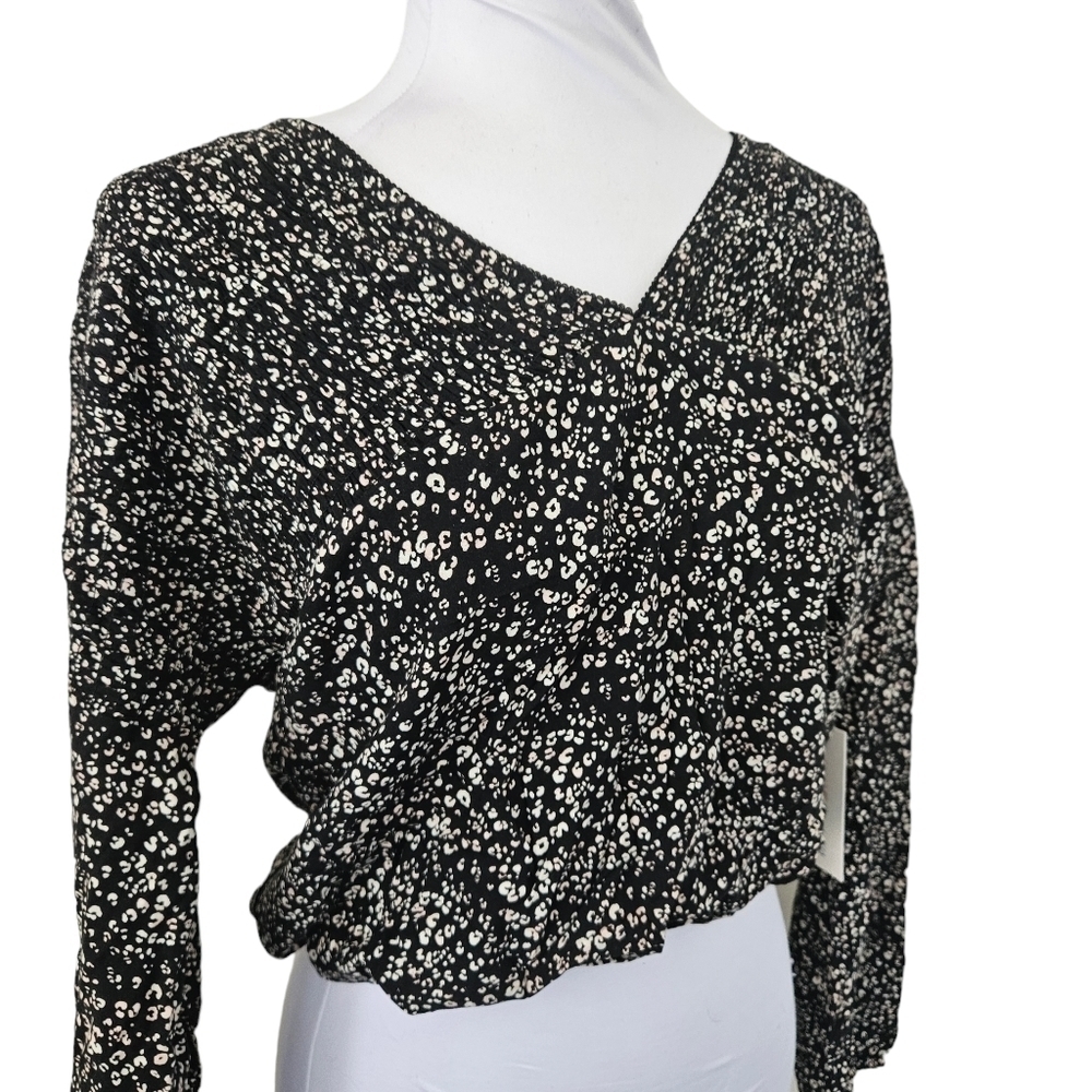 Urban Romantics Long Sleeve Smocked Crop Top